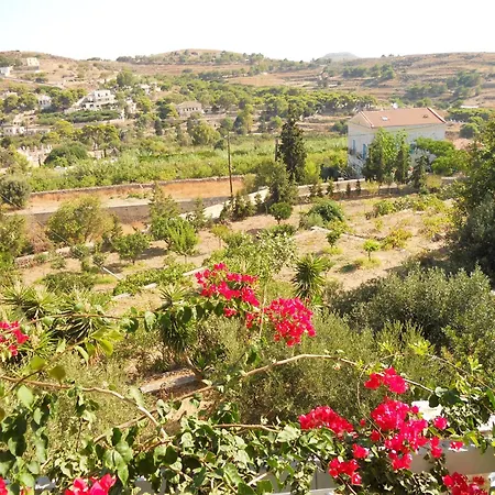 Holiday home Charming House With Sea View In Chrousa, Fenced Garden Chrousa