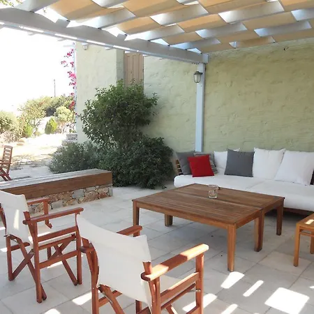 Charming House With Sea View In Chrousa, Fenced Garden Holiday home *